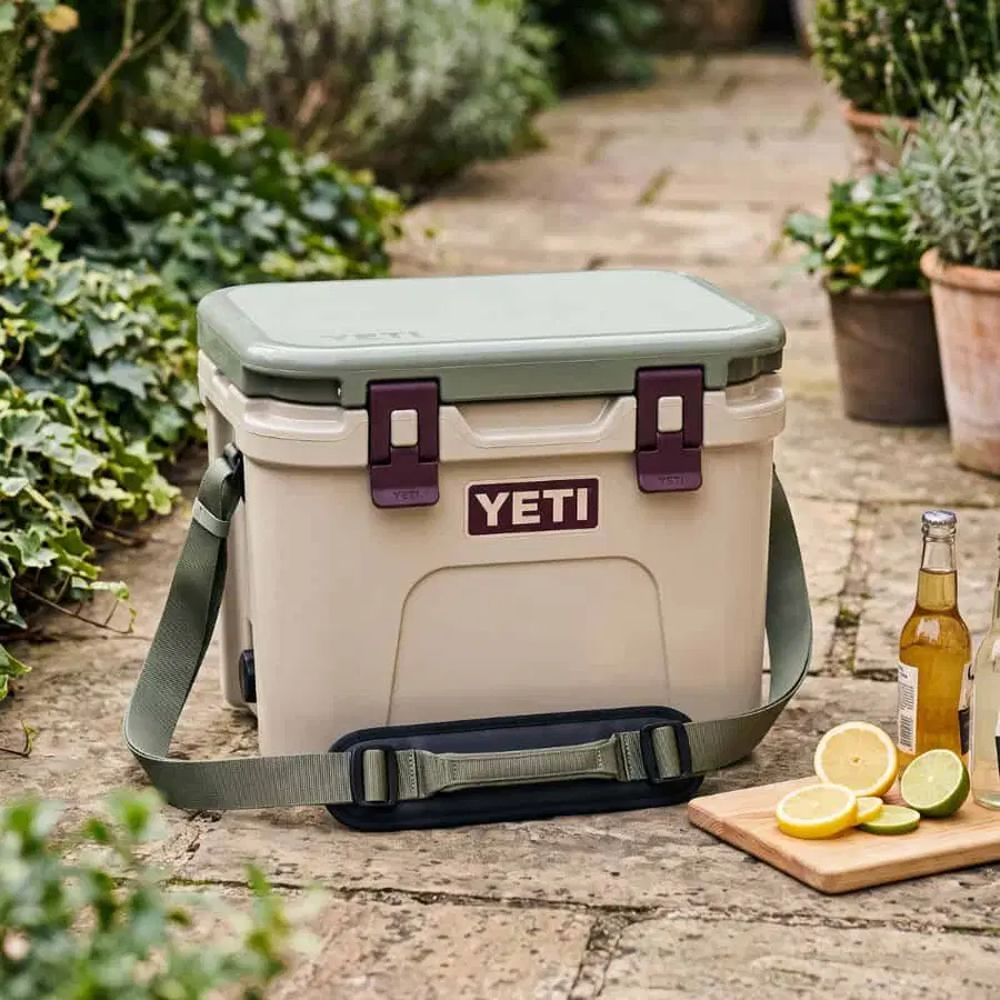Yeti Roadie 15 Cool Box (Cape Taupe/Pampa)