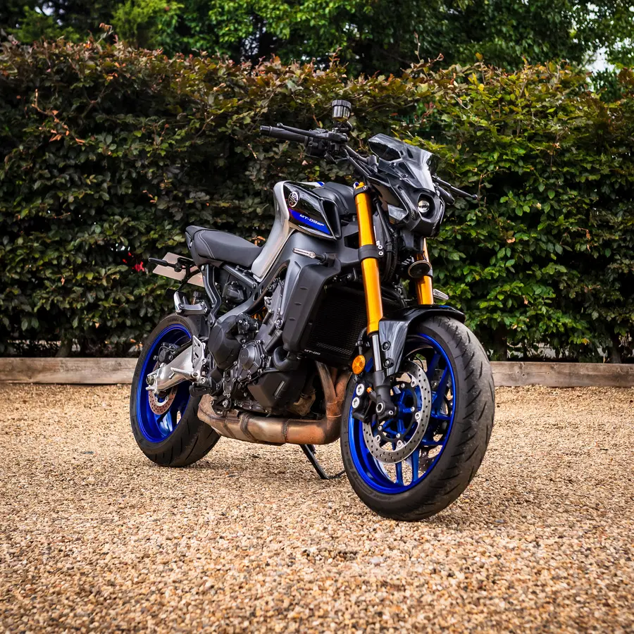 Win This Yamaha MT09-SP + £500 Cash! *FREE UK WIDE DELIVERY*