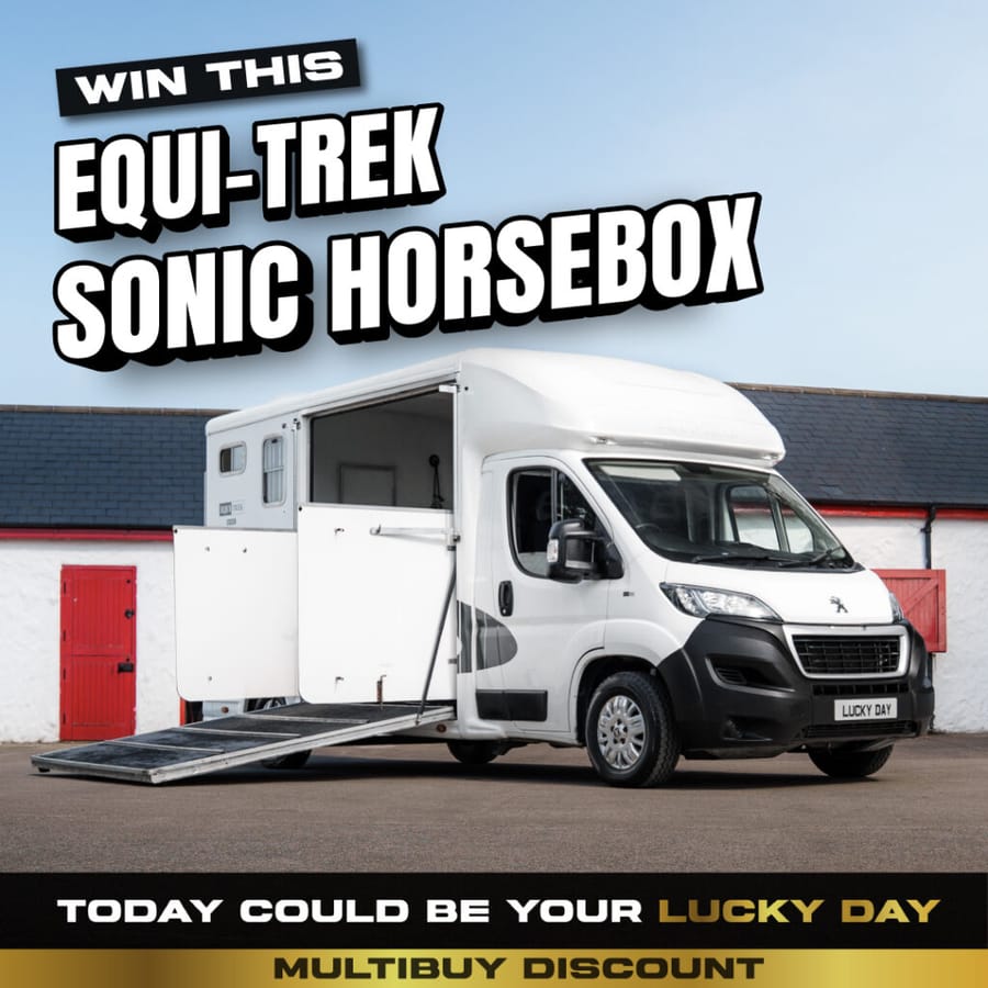 2020 Equi-Trek Sonic Horsebox