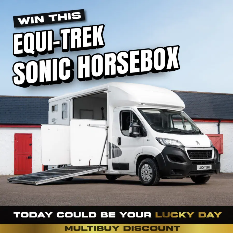 2020 Equi-Trek Sonic Horsebox