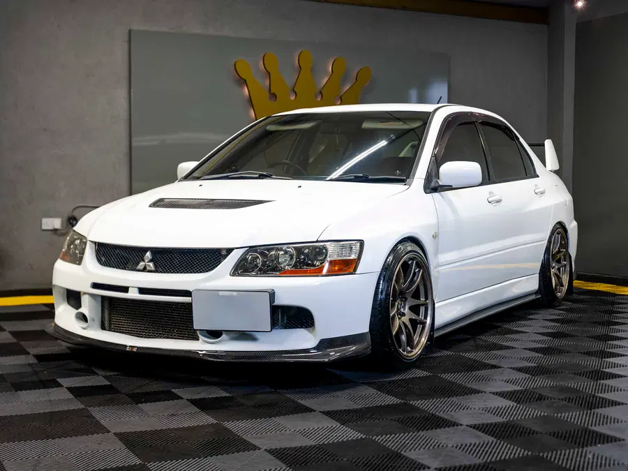 £22,000 OR Mitsibushi Evo 9