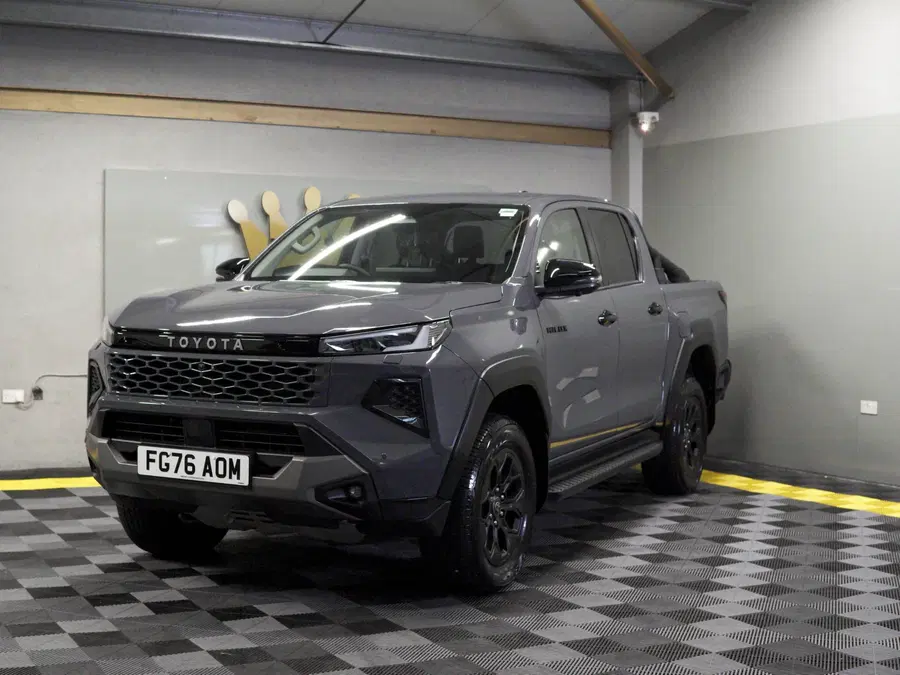 £40,000 OR 2026 Facelift Toyota Hilux Invicible X Auto