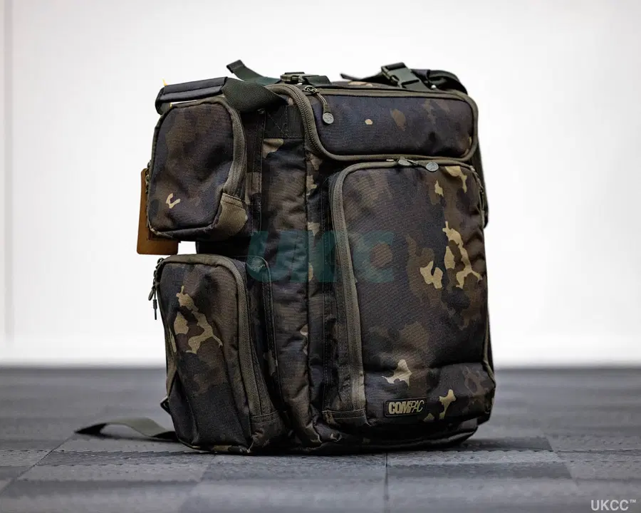 KORDA COMPAC RUCKSACK 45 DARK KAMO!