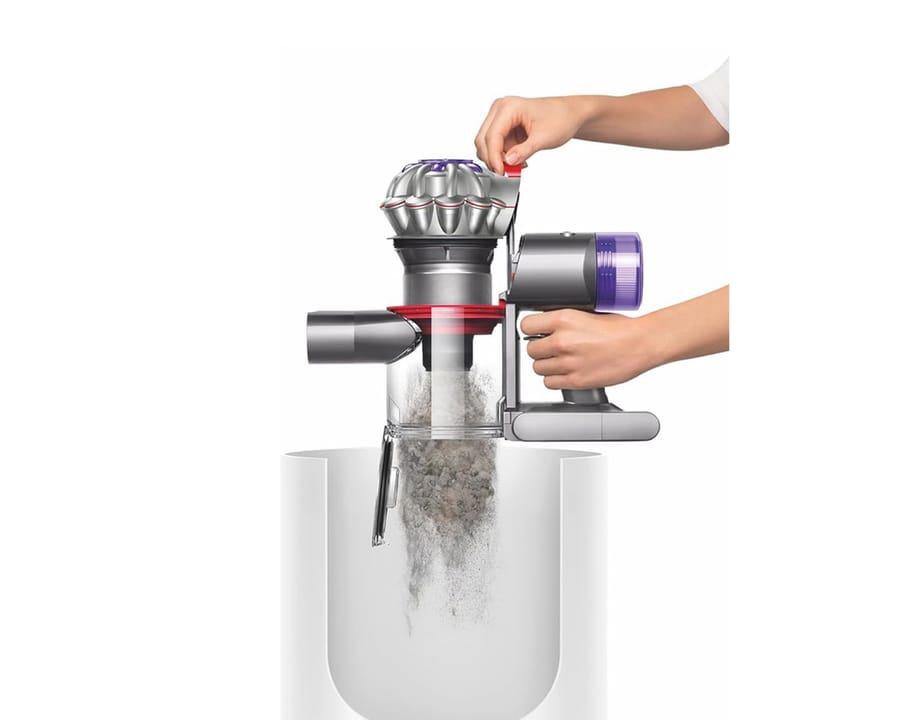 DYSON V8 VACUUM!