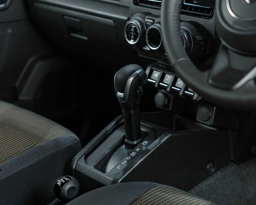 2025 SUZUKI JIMNY + £1,000 CASH!