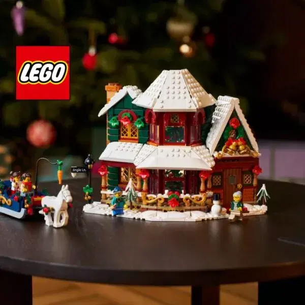 LEGO Holiday House