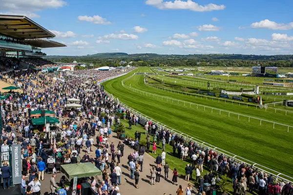£1,000 Race Day - Your dream day at the races awaits