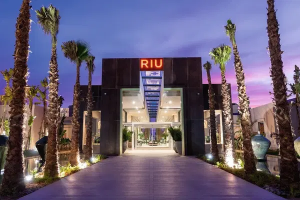 £2,750 Winter Sun Escape - Who needs winter anyway?