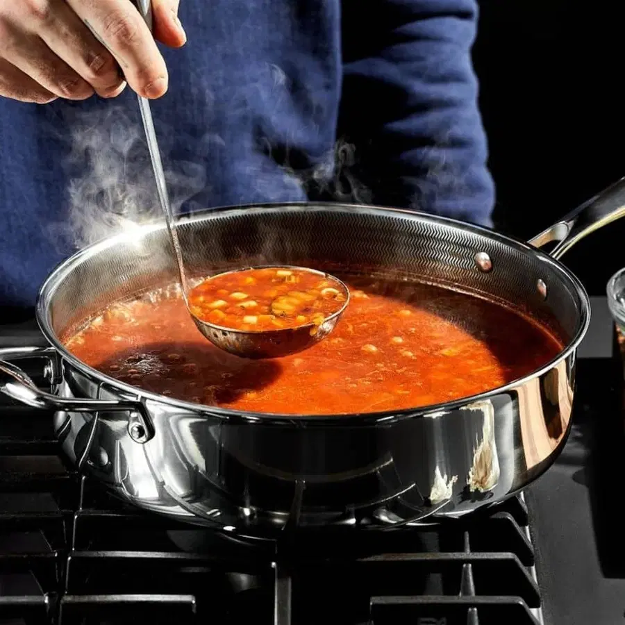 HexClad 5L Hybrid Deep Sauté Pan with Lid
