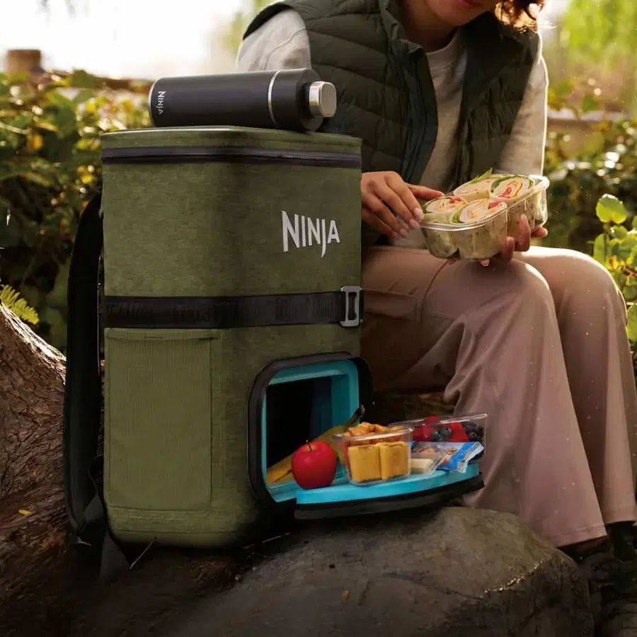 Ninja FrostVault Go 17L Backpack Soft Cooler with Ninja Thirsti