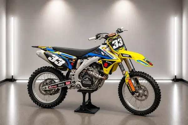 WIN THIS SUZUKI RMZ-450 OR £3,000 CASH
