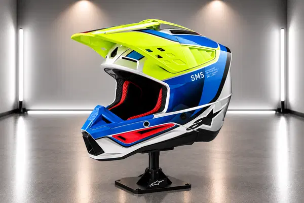 WIN THIS ALPINESTARZ SM5 SUPERTECH HELMET
