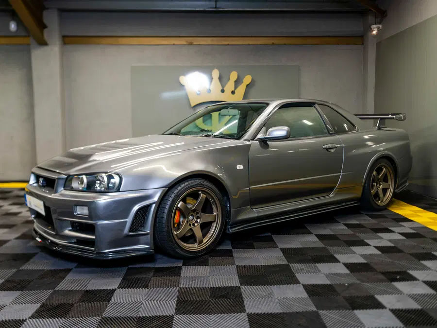 £100,000 OR Irish/UK Reg Nissan Skyline R34 GTR