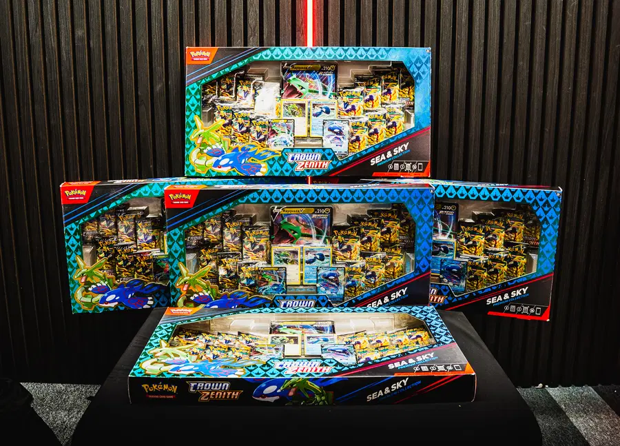 5x Sealed Pokémon Crown Zenith Sea & Sky Boxes