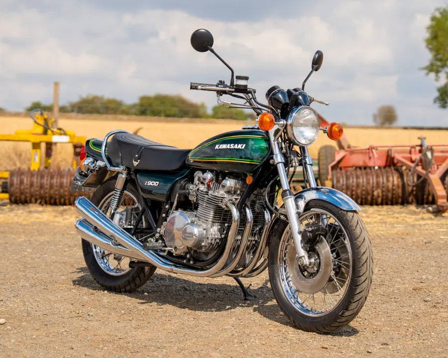 Win this 1975 Kawasaki Z900 + £1000