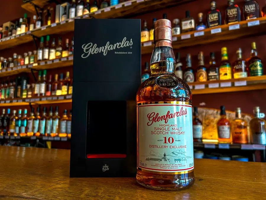 Glenfarclas 10 Year Old – 2025 Distillery Edition Single Malt Scotch Whisky 70cl