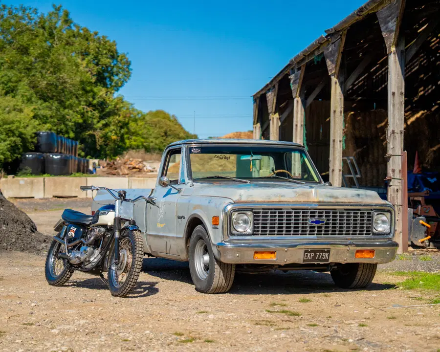 Win Chevrolet V8 Pick Up & Triumph 650 Flat Tracker + £2,000
