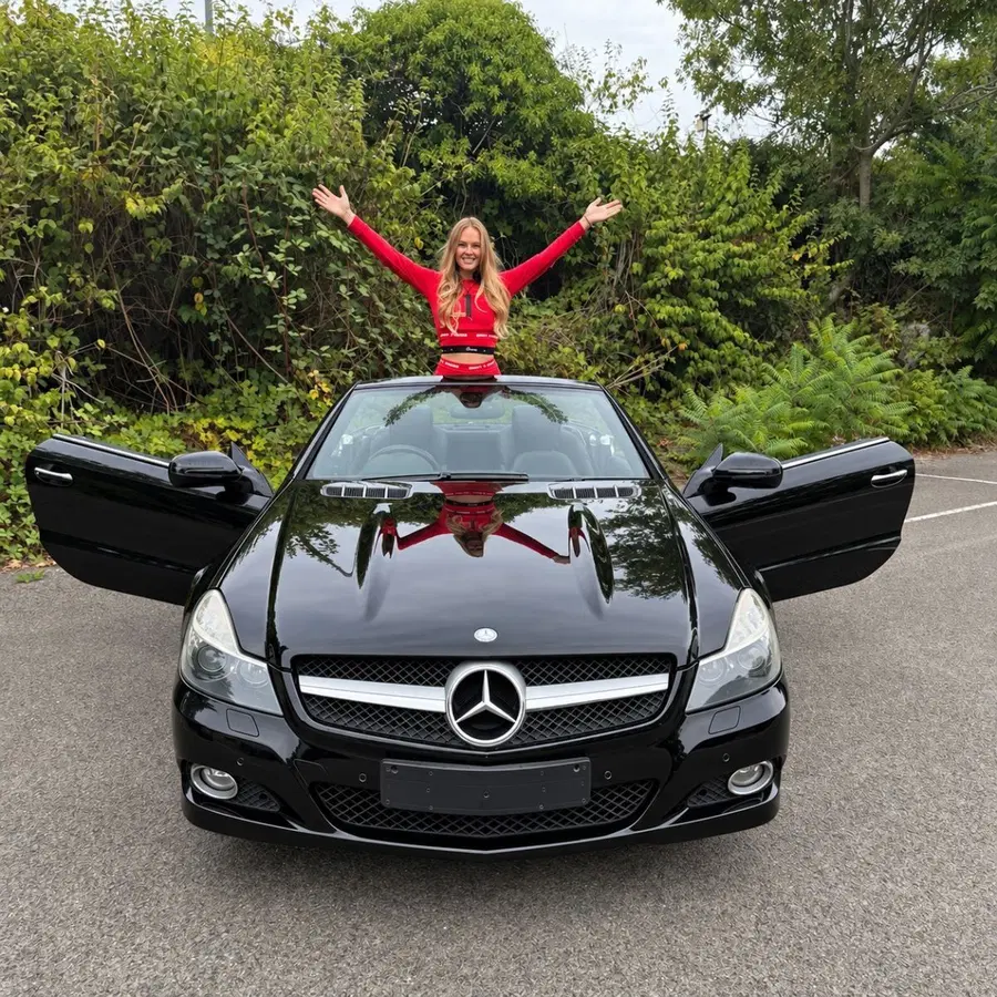 Win this Mercedes-Benz SL350 Convertible Old School + £1,000 or (£8,000 Cash Alt)