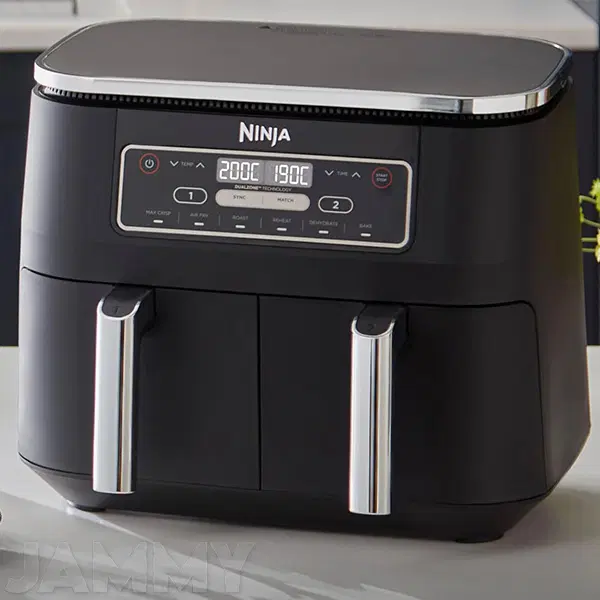 NINJA 7.6L AIR FRYER or £200 INSTANT CASH!