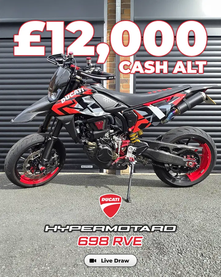 2025 Ducati Hypermotard 698 RVE OR £12,000