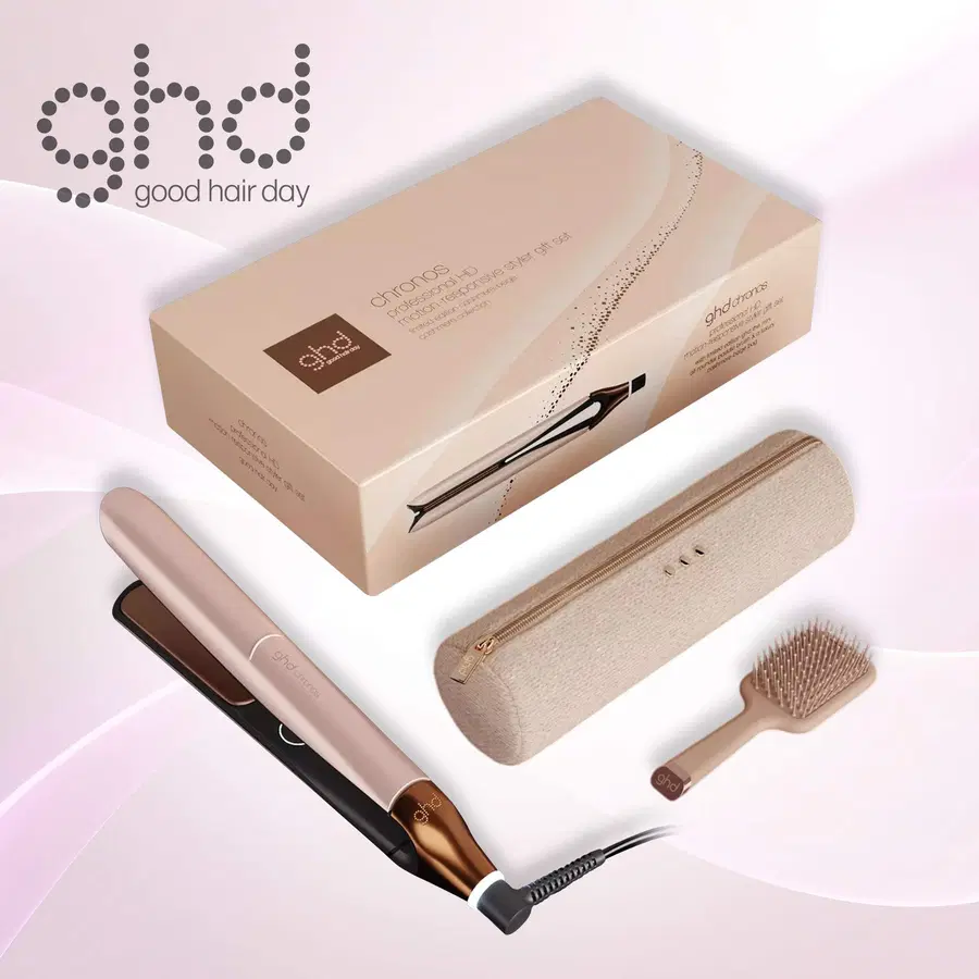GHD Chronos Hair Straightener Festive Set in Cashmere Beige