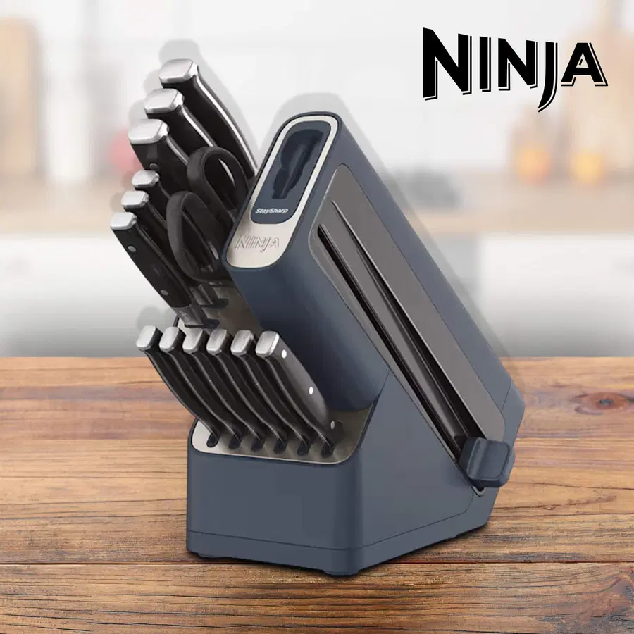 Ninja Foodi StaySharp Knife Block with Integrated Sharpener Deluxe 14-Piece Set – Cyber Space