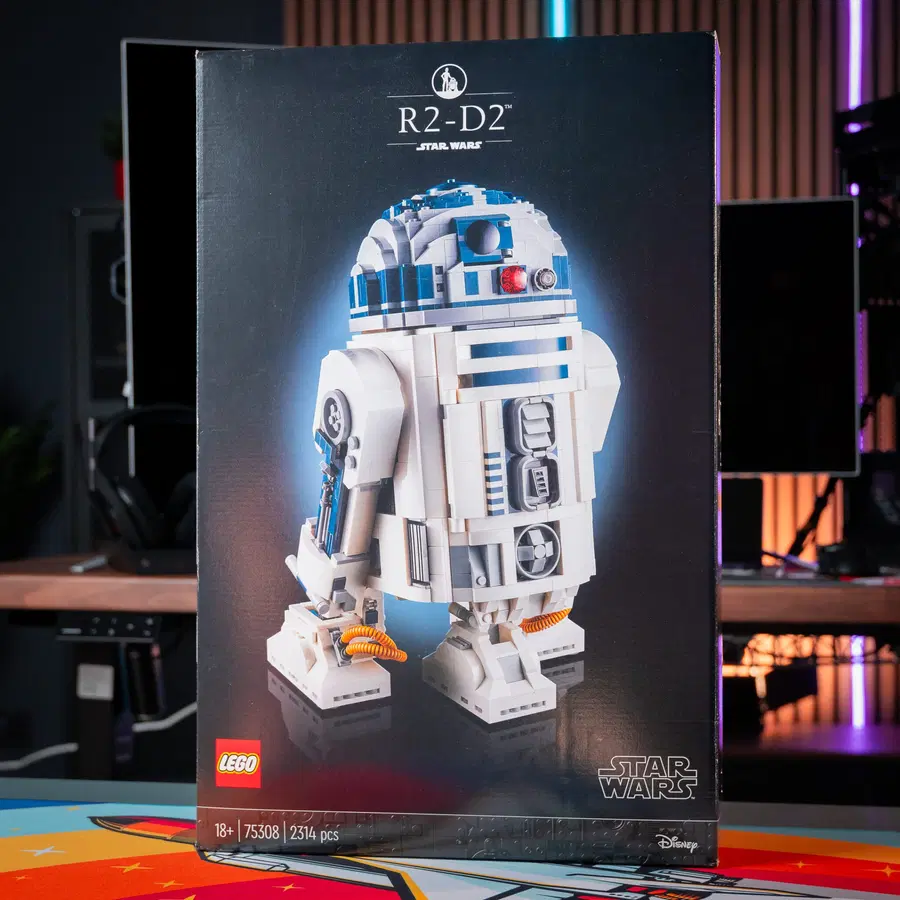 RETIRED LEGO | R2-D2