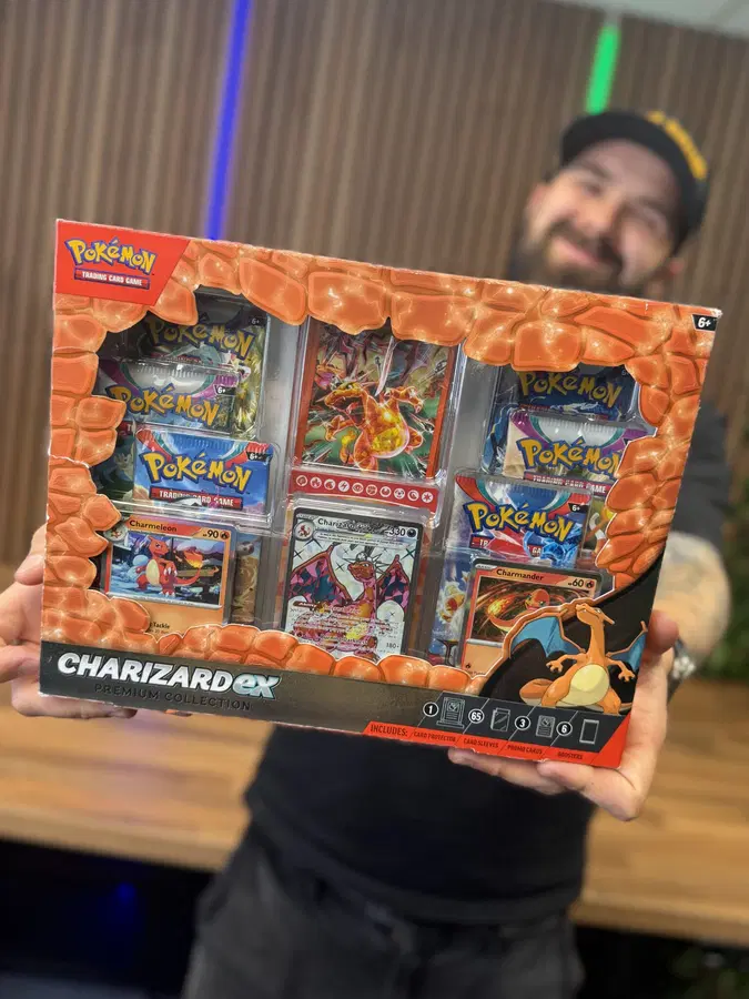 CHARIZARD EX PREMIUM COLLECTION!